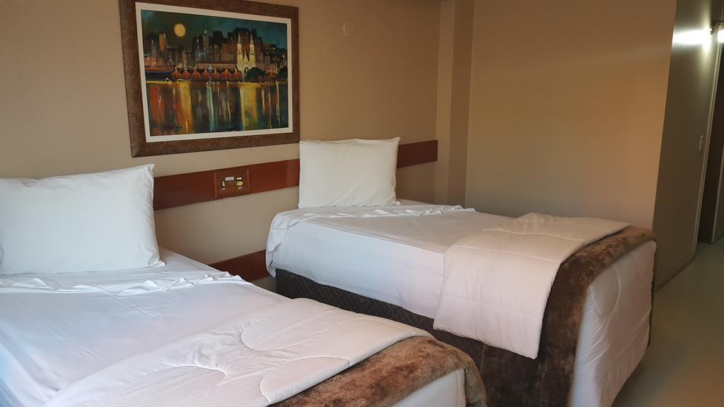 סנטנה דו ליברמנטו Hotel Portal מראה חיצוני תמונה
